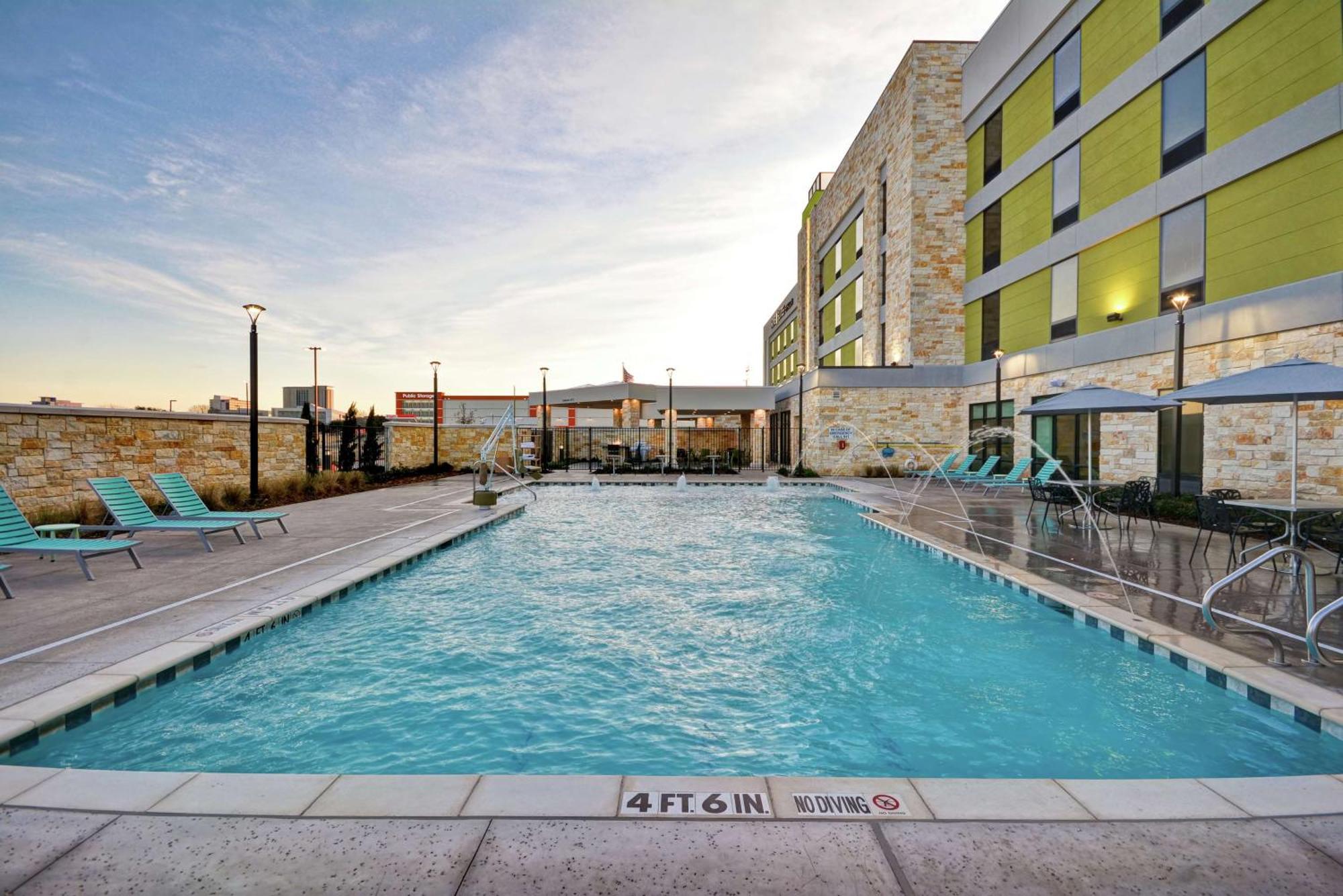 Home2 Suites Plano Legacy West Exterior foto